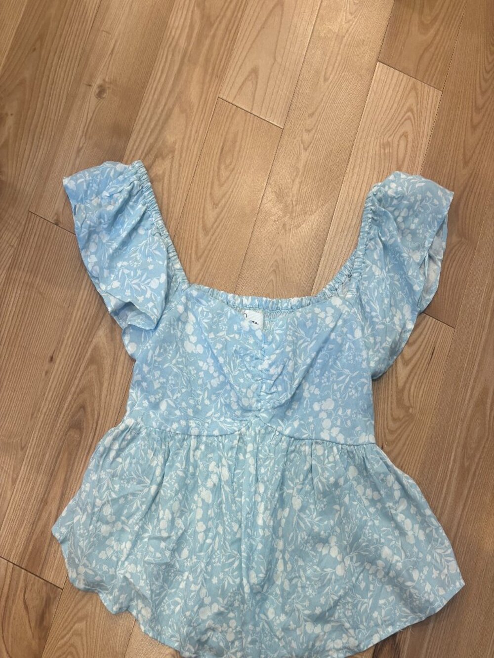 Japra Blue and White Floral Ruffle Tee | Women's S